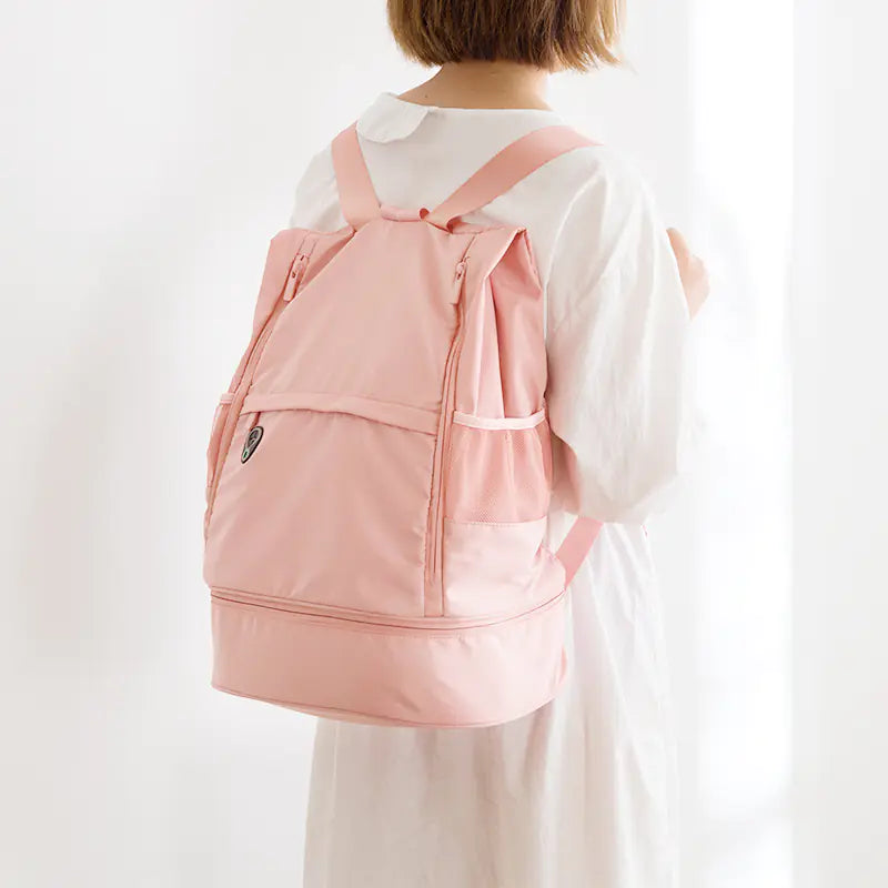 Backpack with Memory Fabric for Gym Clothes