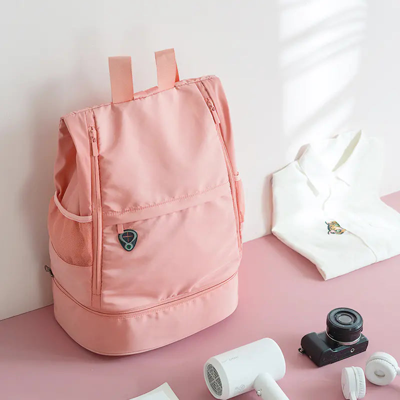 Backpack with Memory Fabric for Gym Clothes