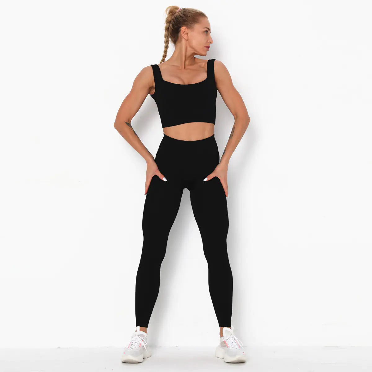 Professional Sports Seamless Fitness Bra Set.