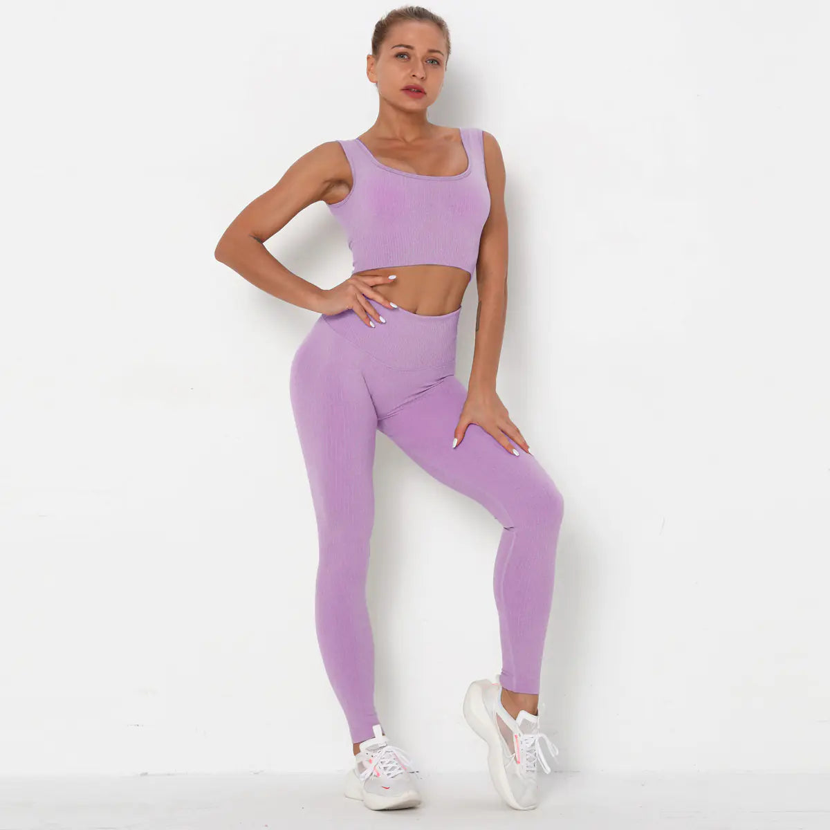 Professional Sports Seamless Fitness Bra Set.