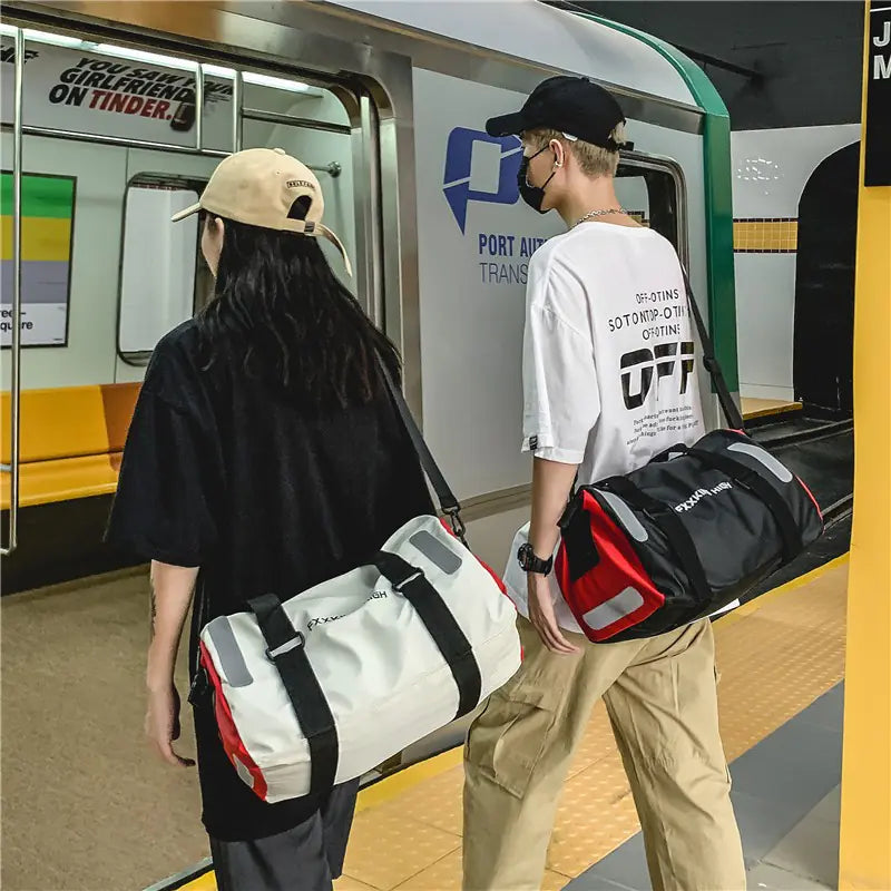 2024 Stylish Reflective Travel Gym Bag - Large Capacity